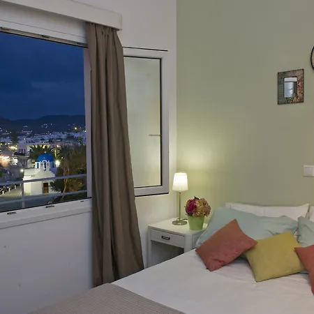 Oasis Hotel Páros