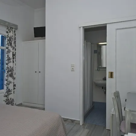 Oasis מלון 3*
