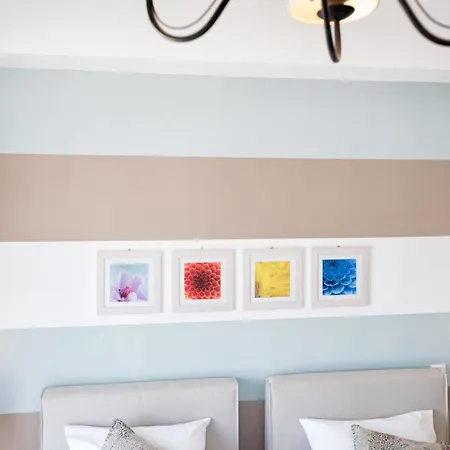 Oasis Hotel 3*