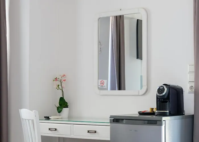 Oasis Hotel Parikia (Paros)