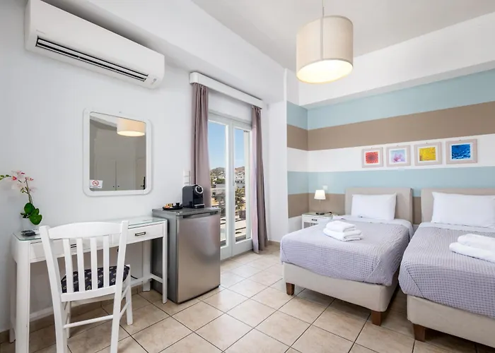 Oasis Parikia (Paros)