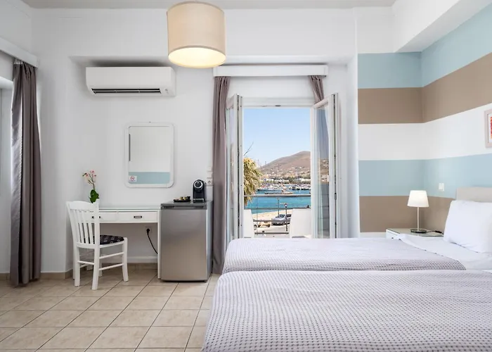 Oasis Parikia (Paros)