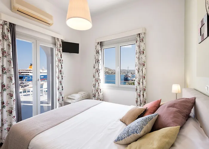 Oasis 3* Parikia (Paros)
