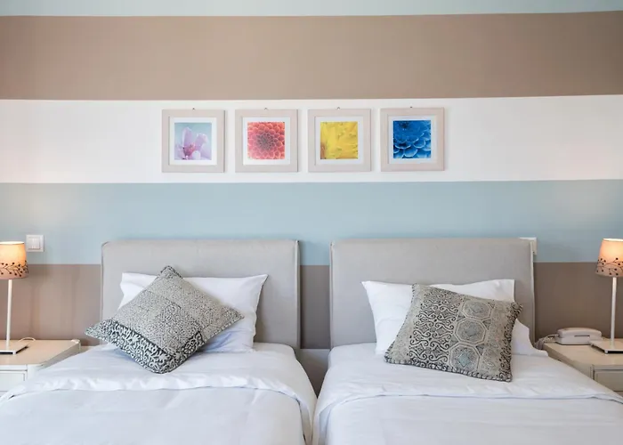 Oasis Hotel Parikia (Paros)